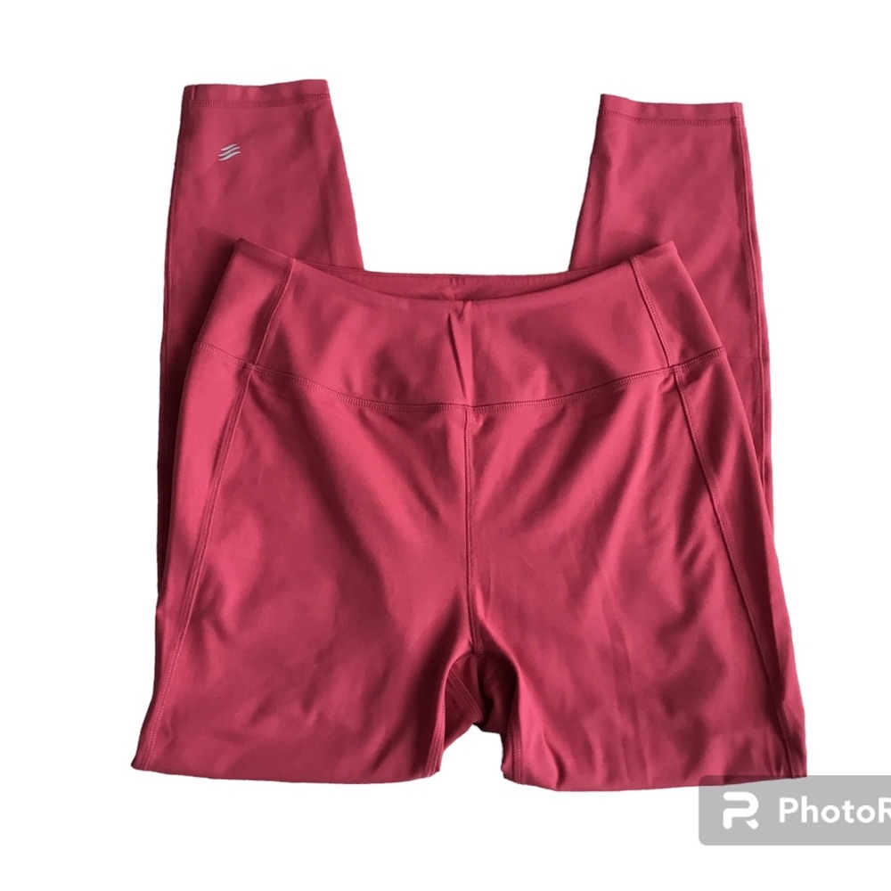 Large rose colored impact leggings